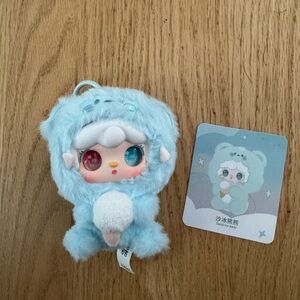 Authentic Yookie Restaurant Series Ice Bear with ‘Special Eyes’